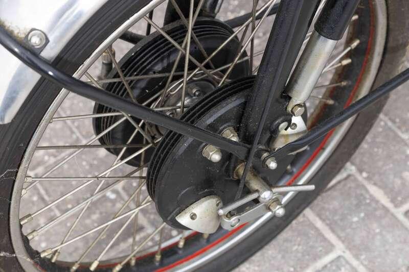 1952 VINCENT SERIES C BLACK SHADOW