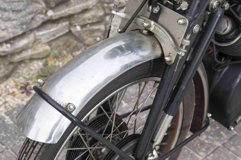 1952 VINCENT SERIES C BLACK SHADOW