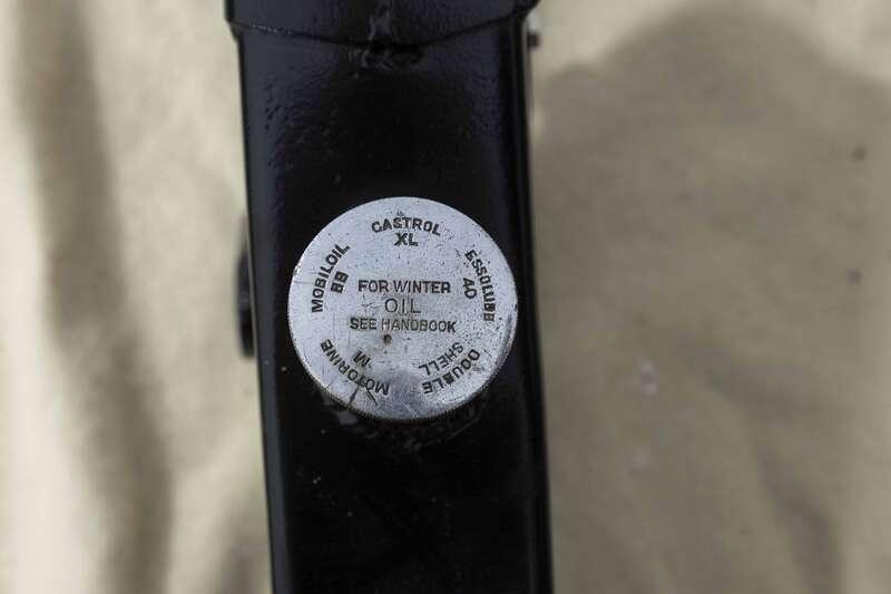 1949 VINCENT SERIES C BLACK SHADOW