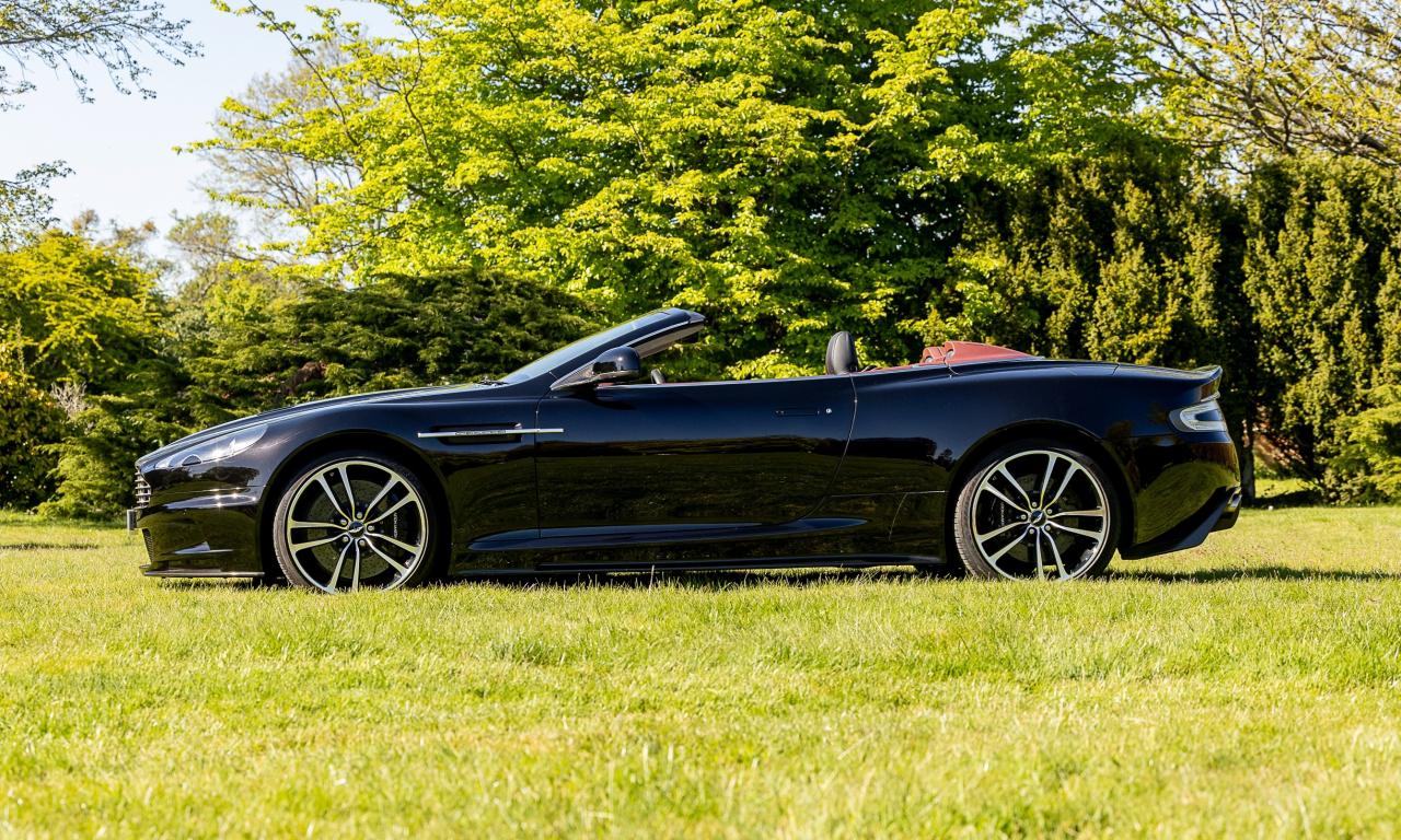 2011 Aston Martin DBS Volante
