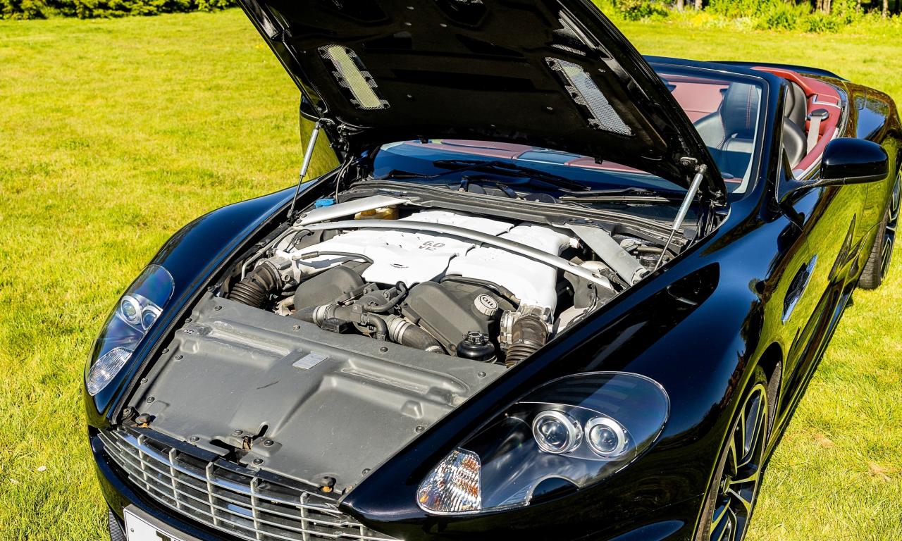 2011 Aston Martin DBS Volante