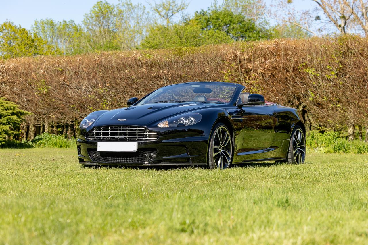 2011 Aston Martin DBS Volante