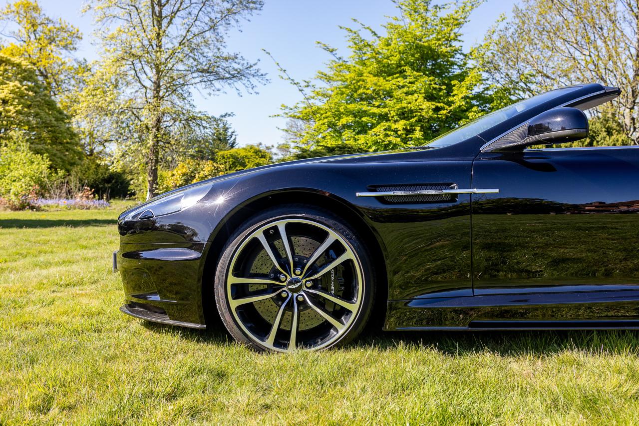 2011 Aston Martin DBS Volante
