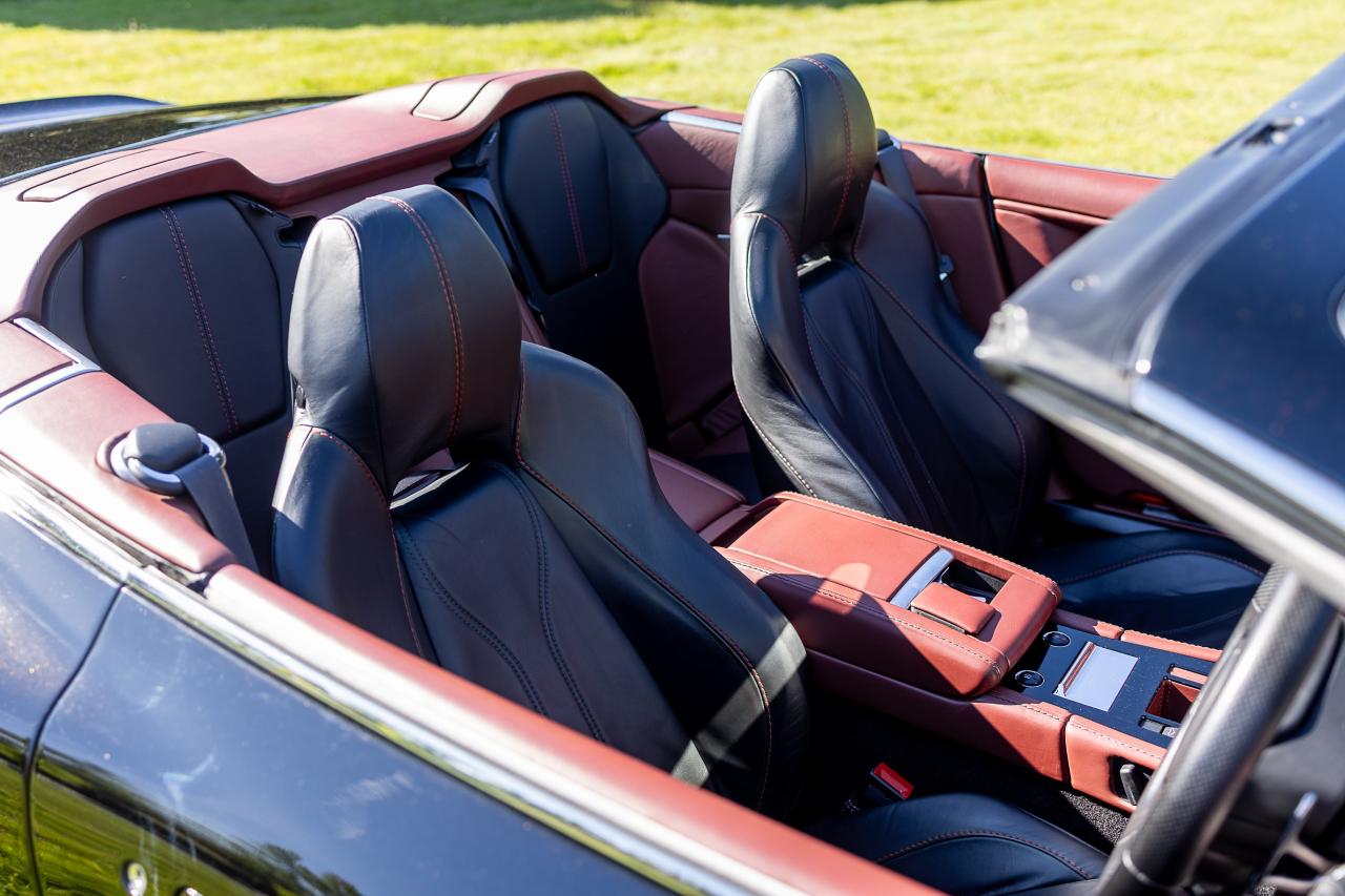 2011 Aston Martin DBS Volante