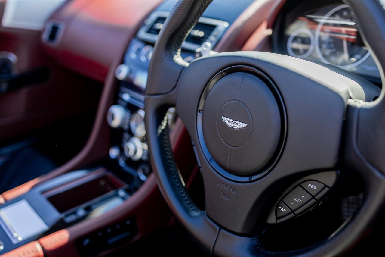 2011 Aston Martin DBS Volante