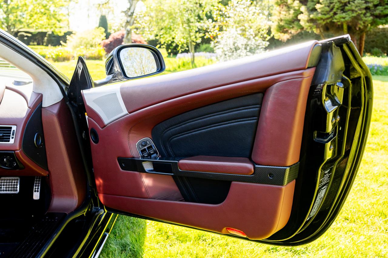 2011 Aston Martin DBS Volante