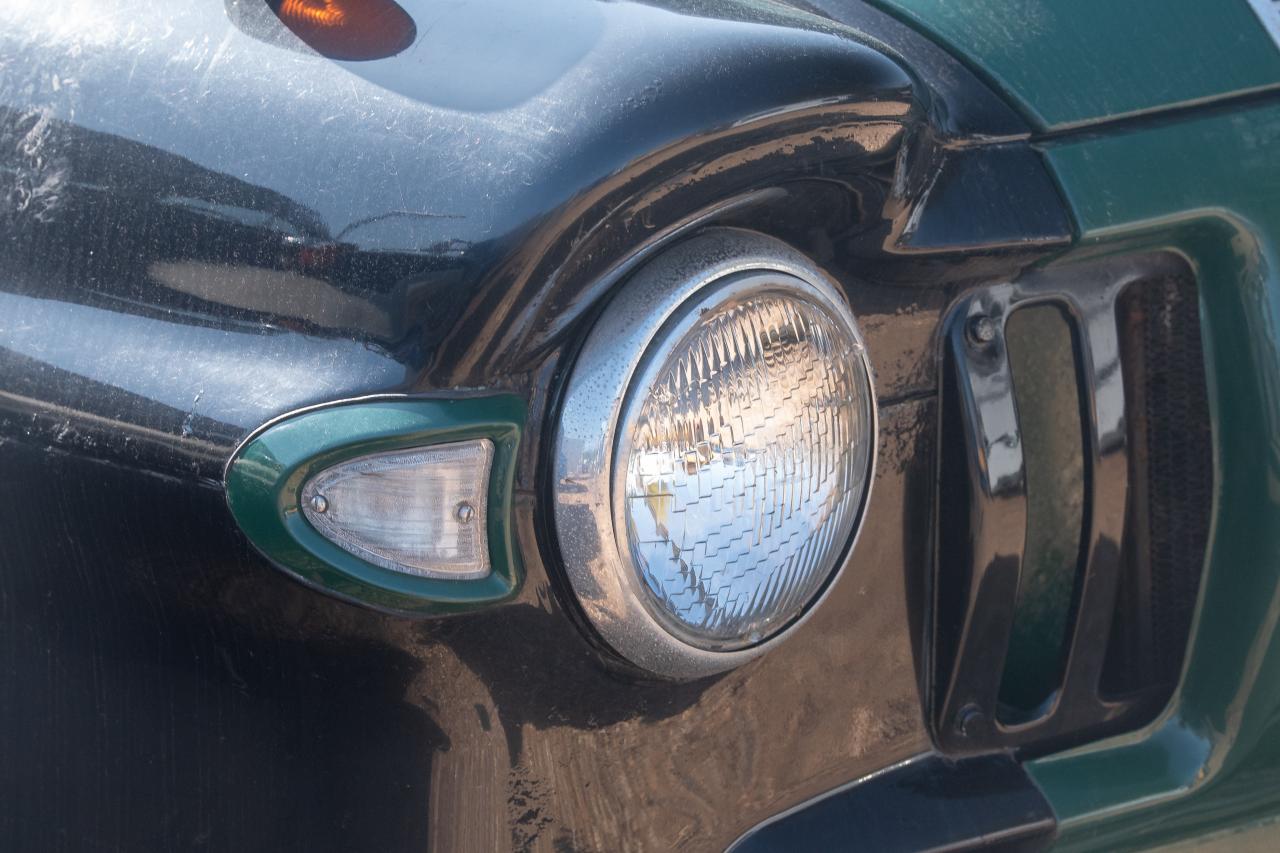 1960 Bedford J3 Truck