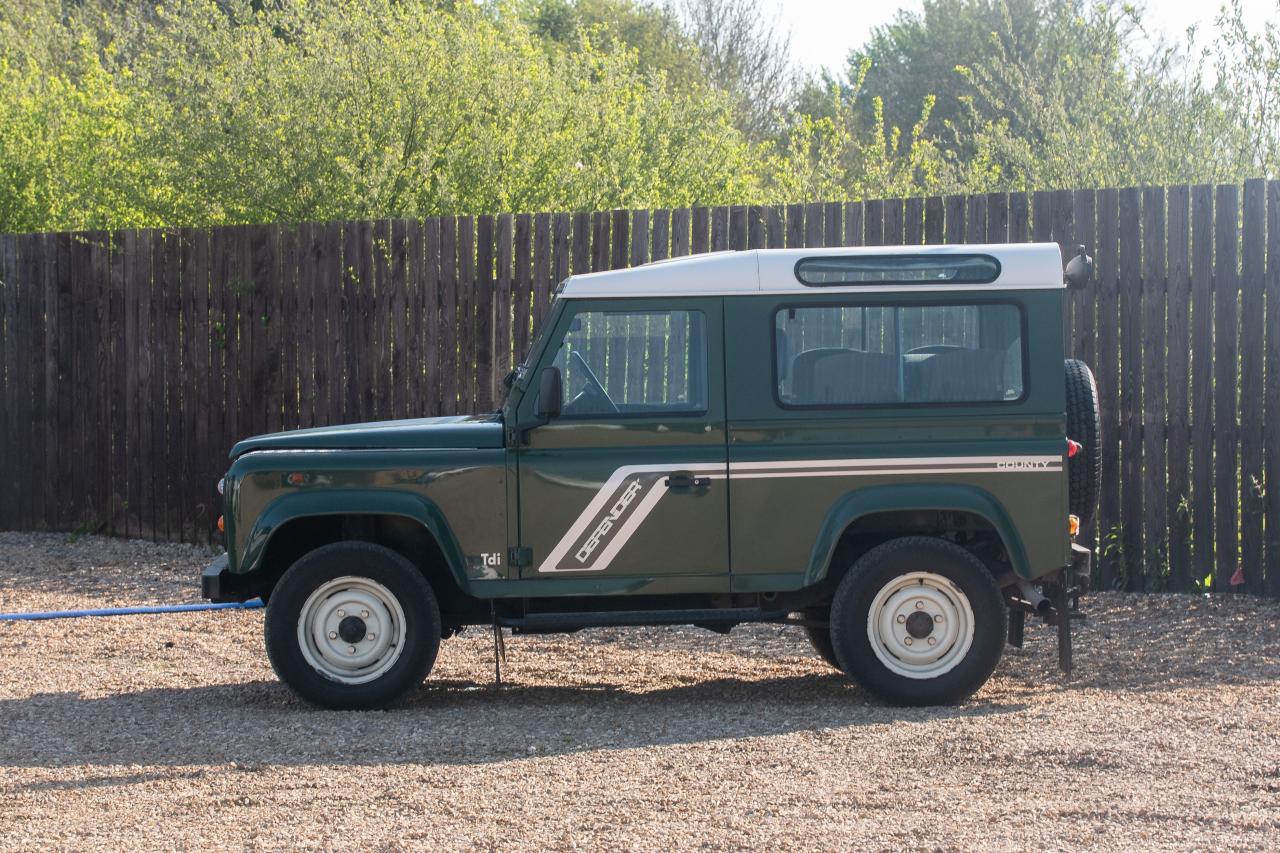 1996 Land Rover Defender 90 County