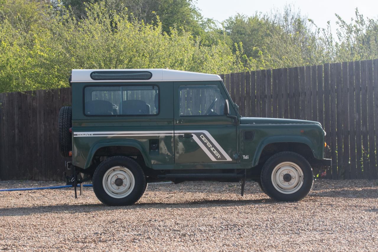 1996 Land Rover Defender 90 County