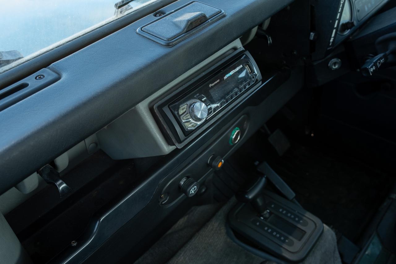 1996 Land Rover Defender 90 County