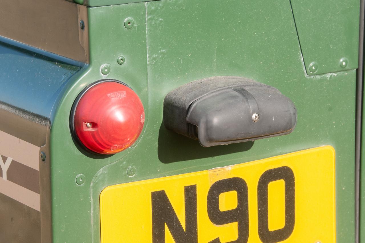 1996 Land Rover Defender 90 County