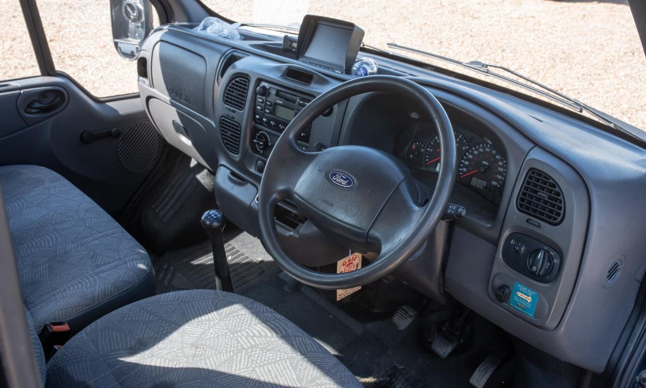 2004 Ford Transit 350 LWB