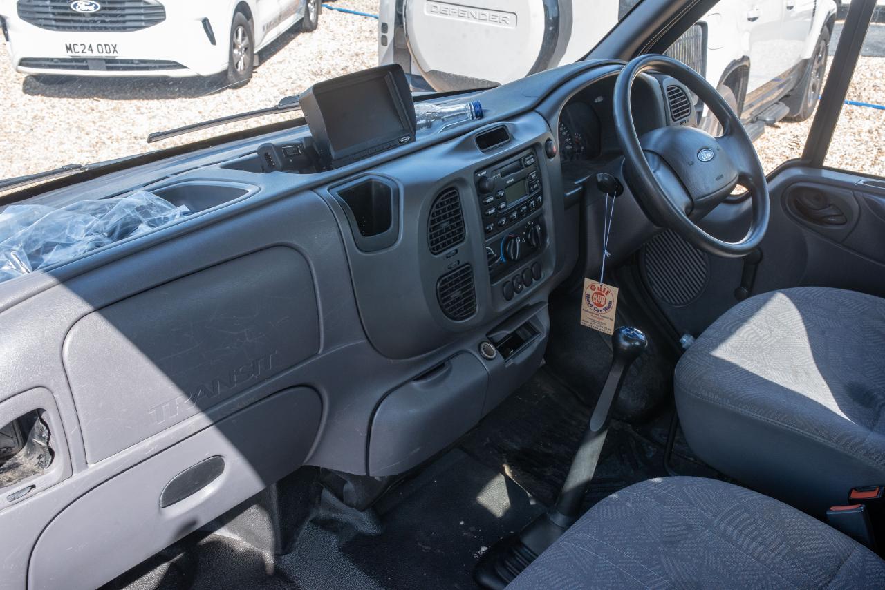 2004 Ford Transit 350 LWB