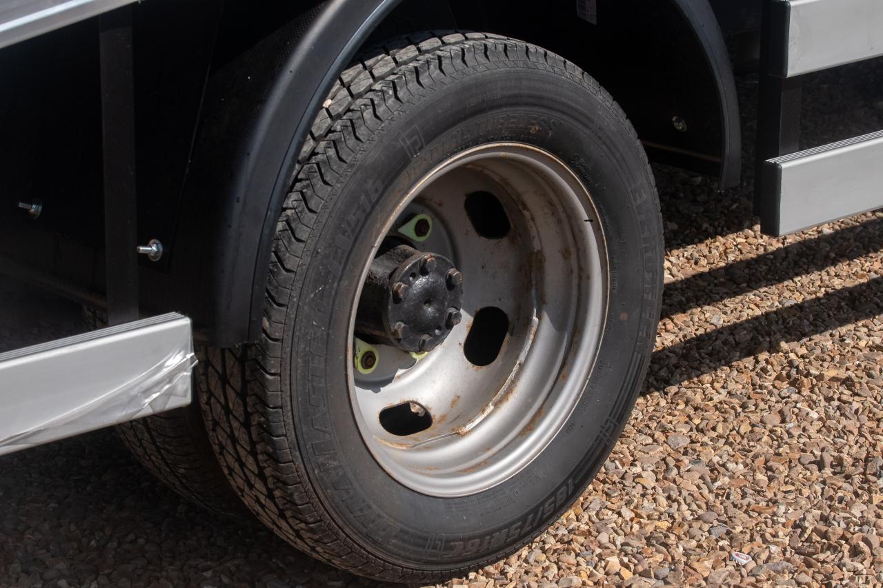 2004 Ford Transit 350 LWB