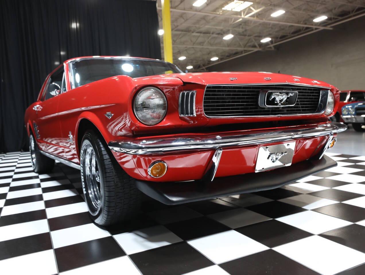 1965 Ford Mustang