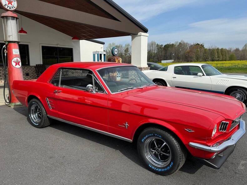 1966 Ford Mustang
