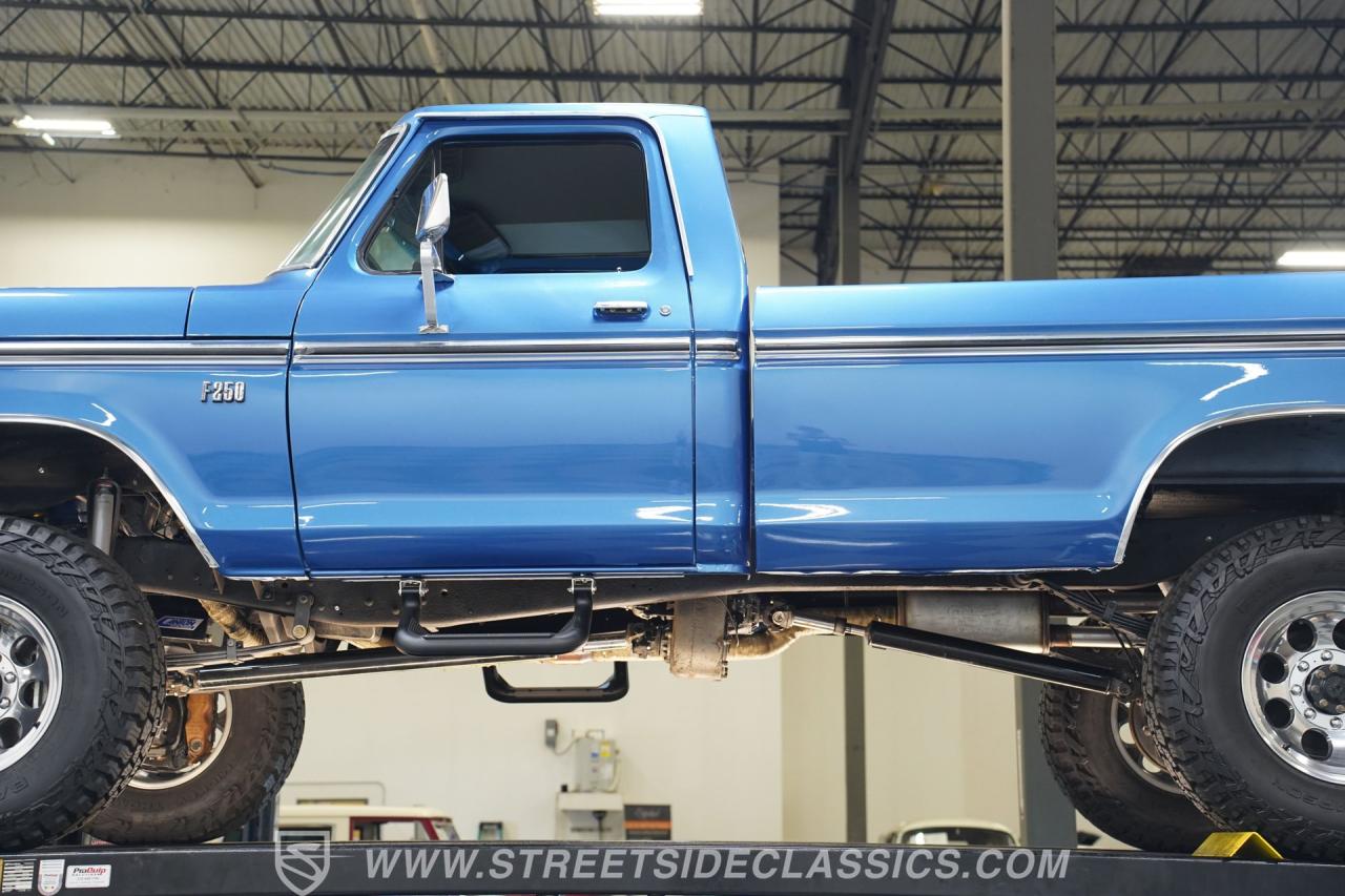 1974 Ford F-250 Highboy 4x4