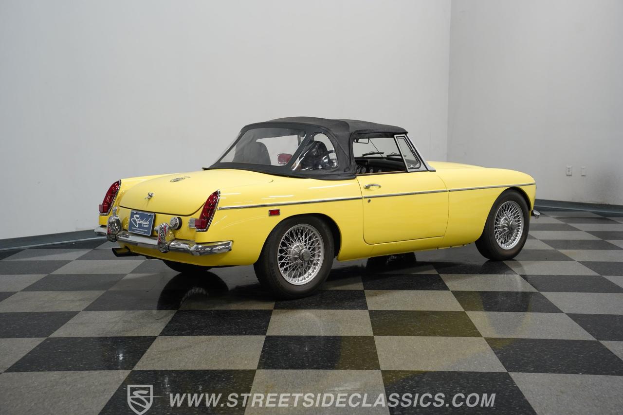 1969 MG MGC