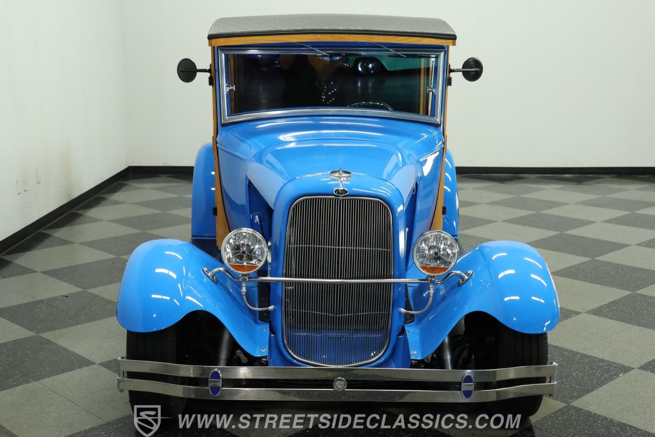 1928 Ford Woody Wagon