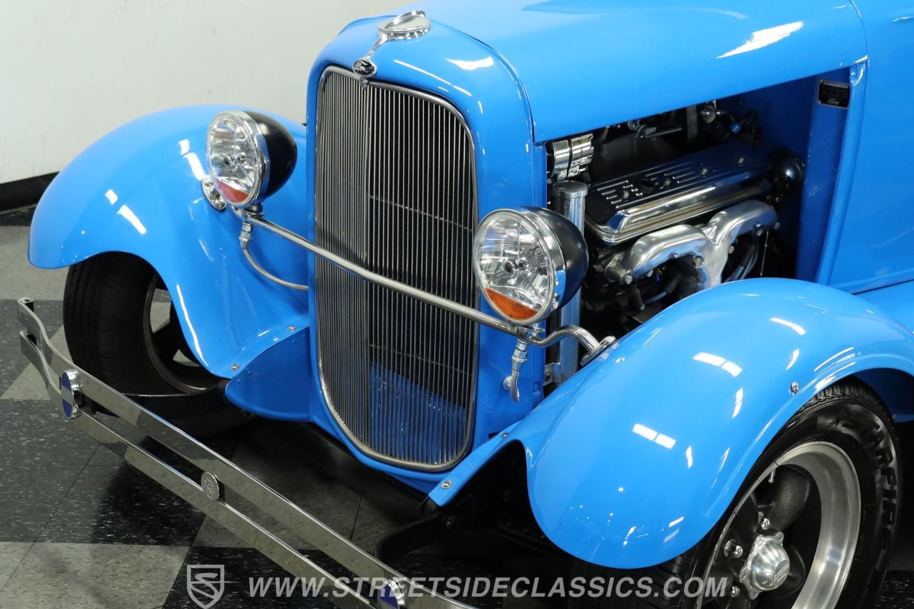 1928 Ford Woody Wagon