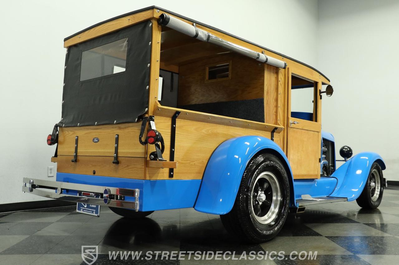 1928 Ford Woody Wagon