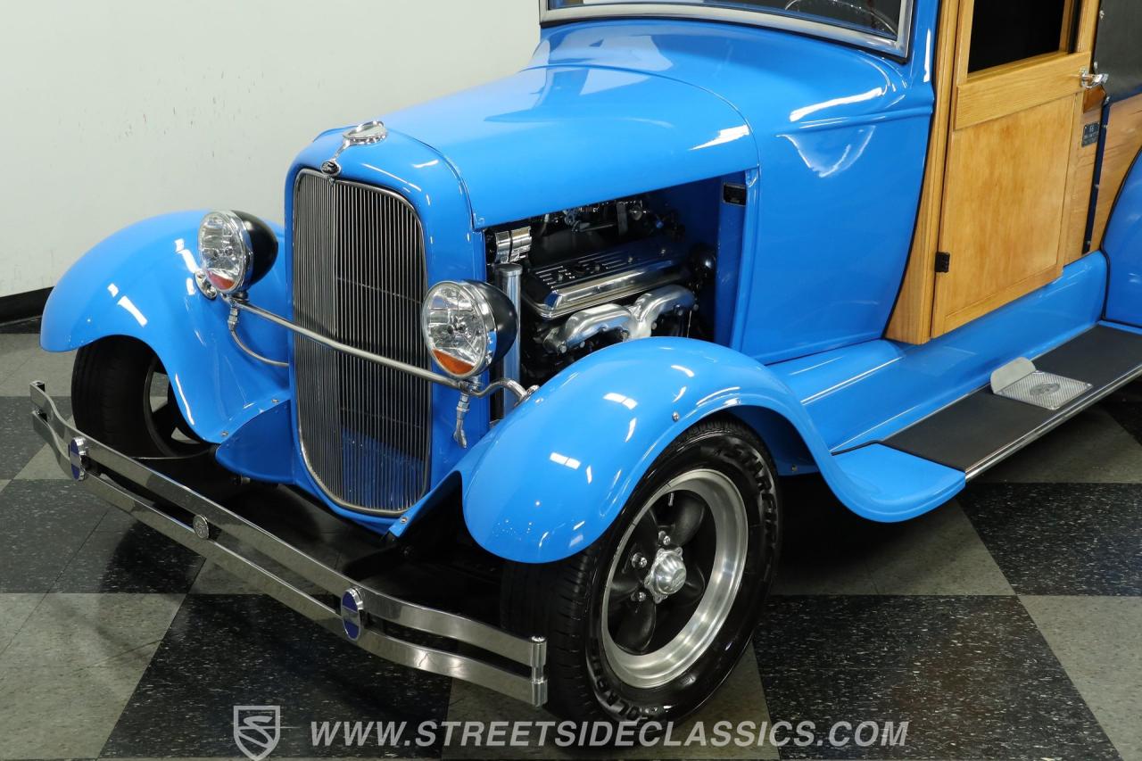 1928 Ford Woody Wagon