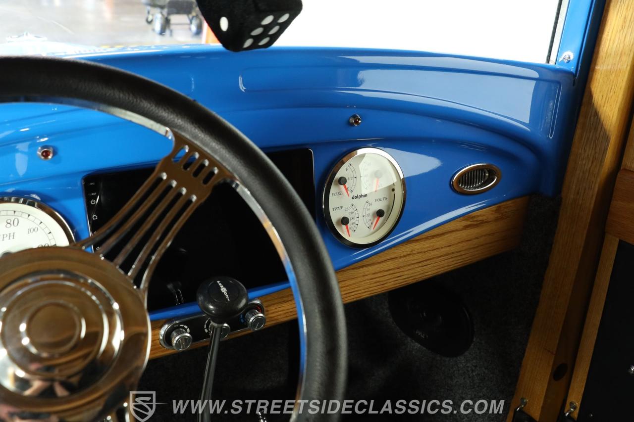 1928 Ford Woody Wagon