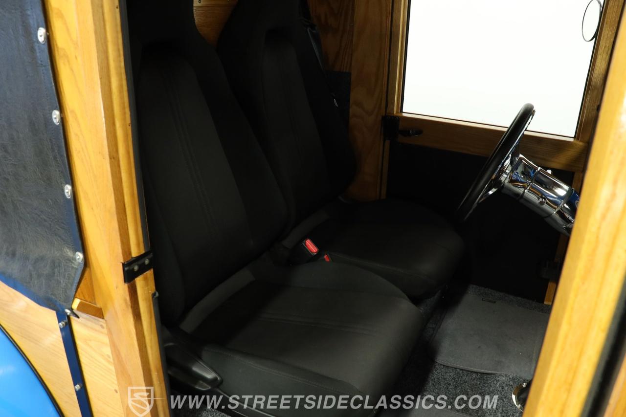 1928 Ford Woody Wagon