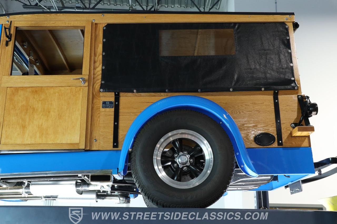 1928 Ford Woody Wagon