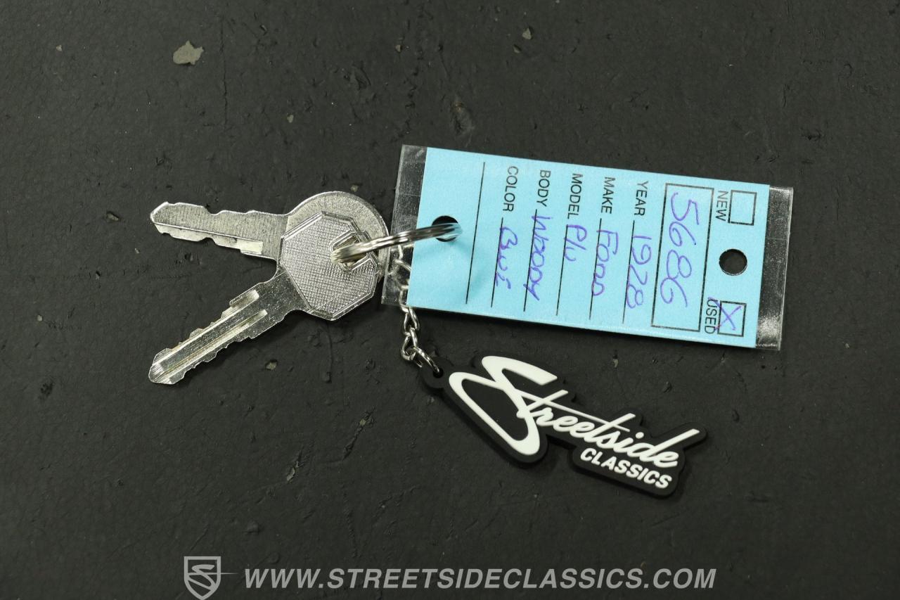 1928 Ford Woody Wagon