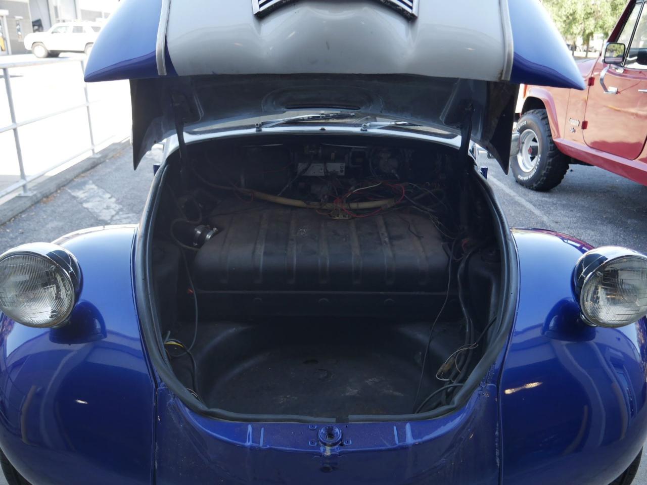 1972 Volkswagen Beetle 1940 Ford Sedan Delivery