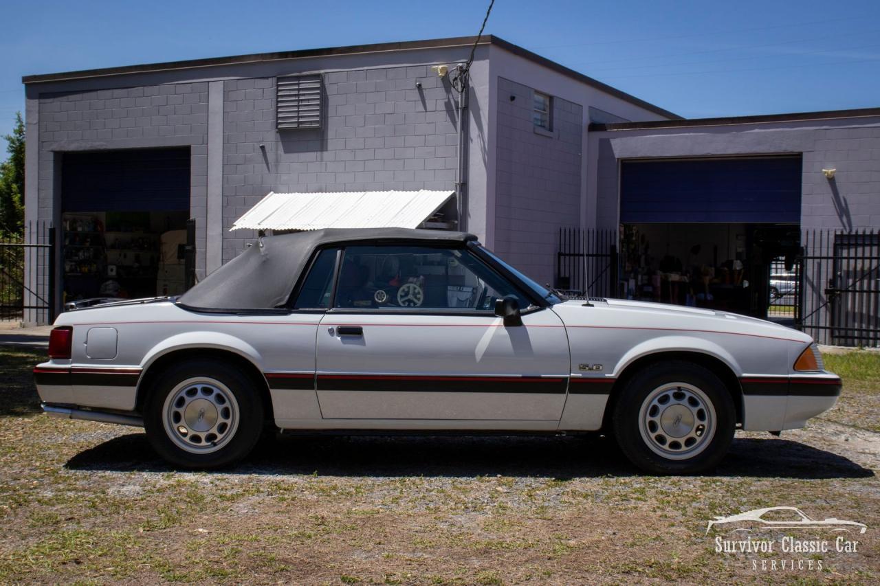 1989 Ford Mustang LX Convertible 5.0