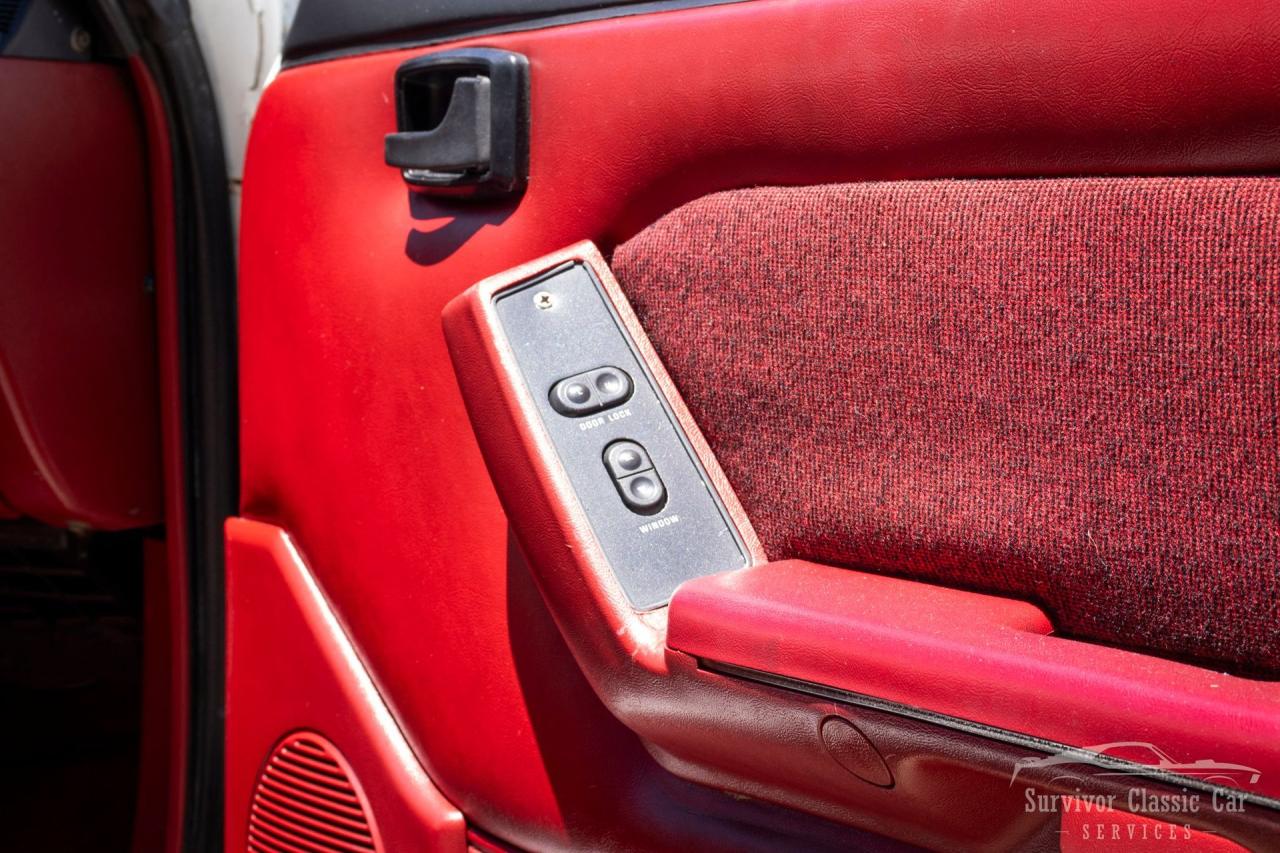 1989 Ford Mustang LX Convertible 5.0