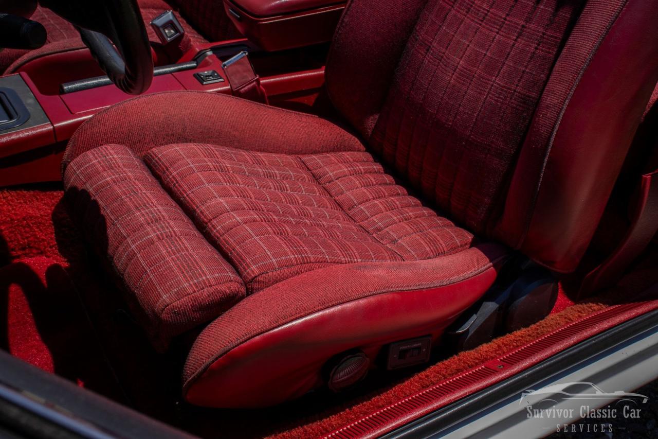 1989 Ford Mustang LX Convertible 5.0