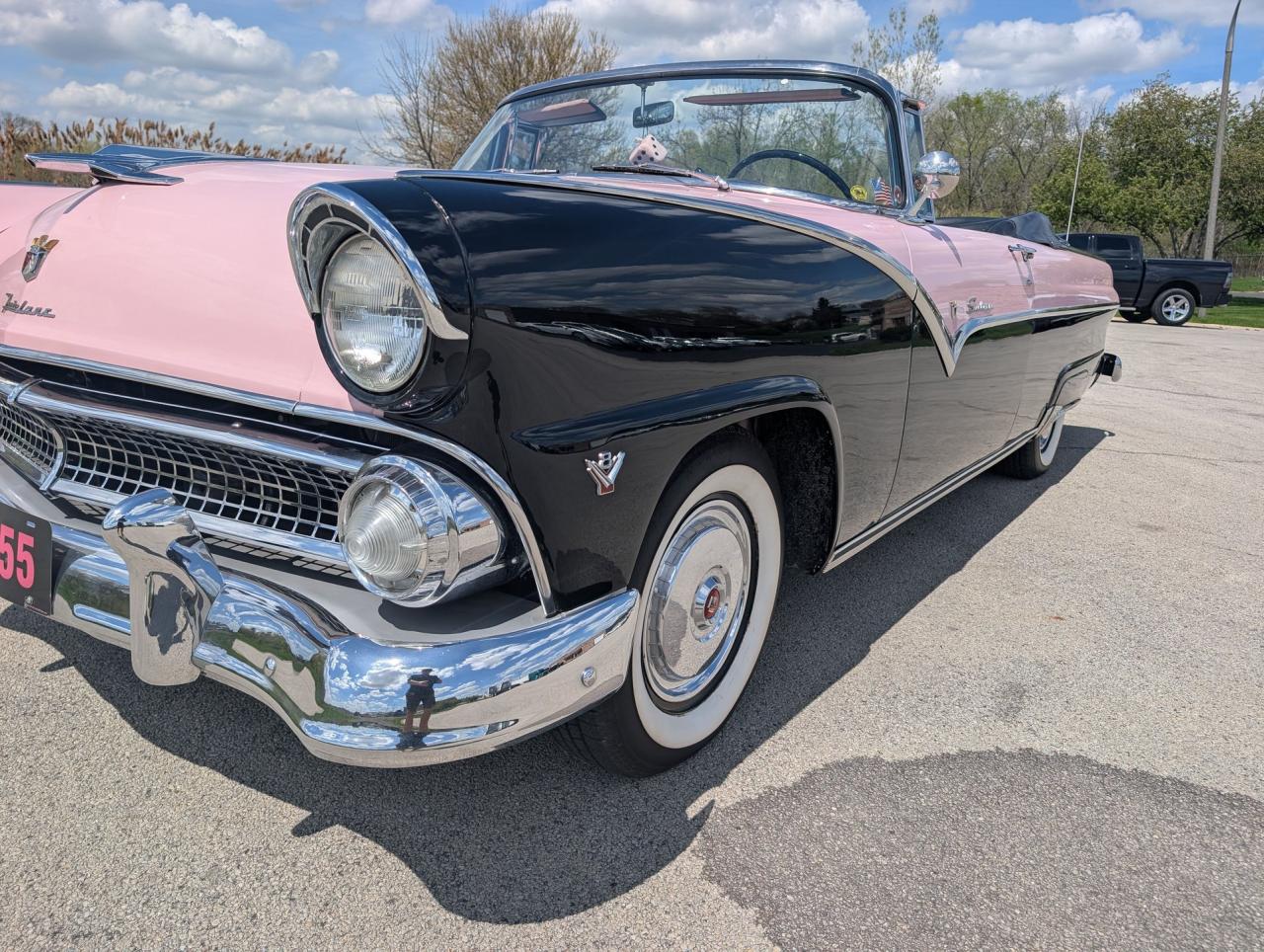 1955 Ford Sunliner Convertible