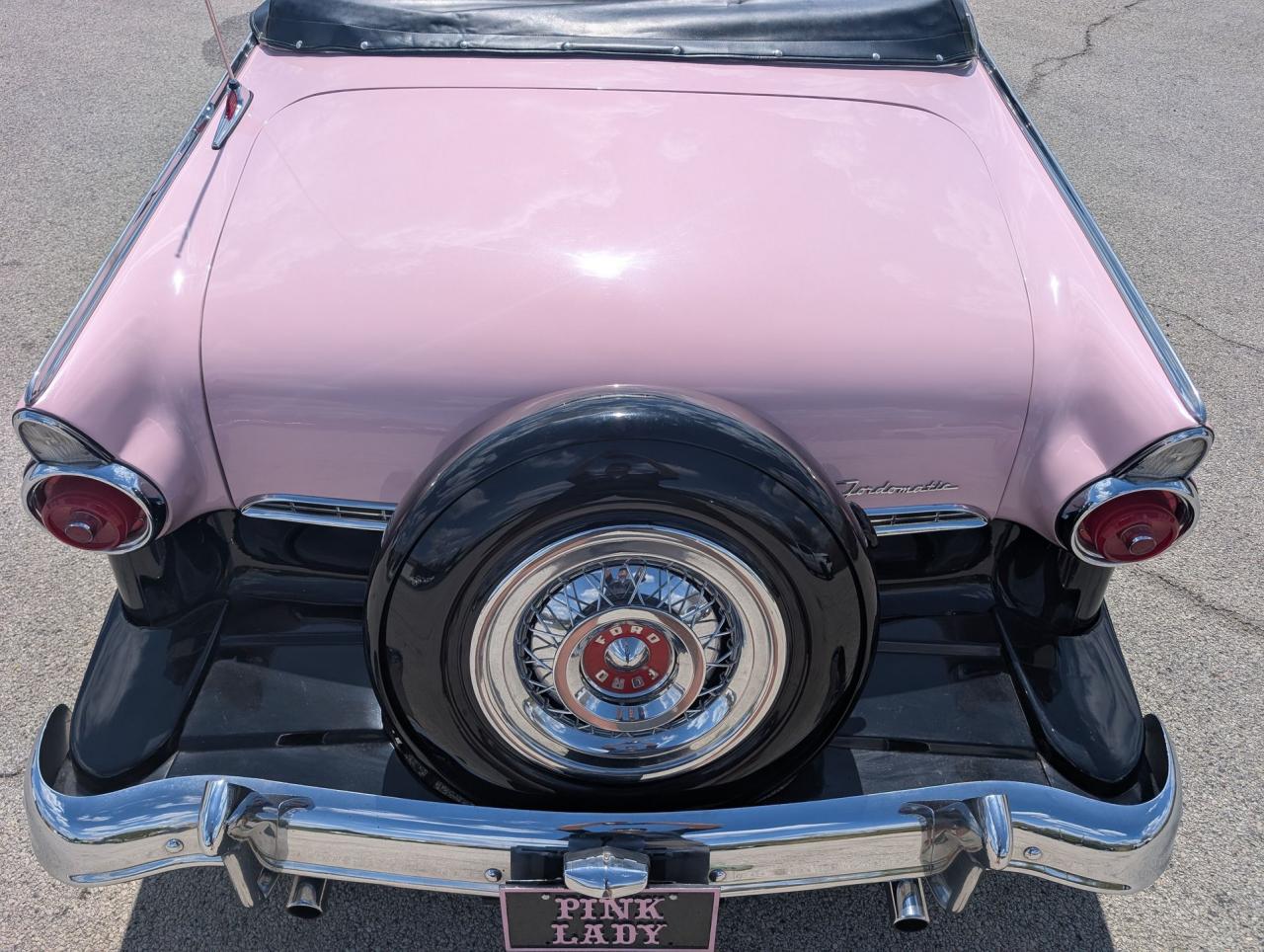 1955 Ford Sunliner Convertible