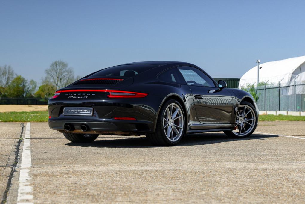 2018 Porsche 911