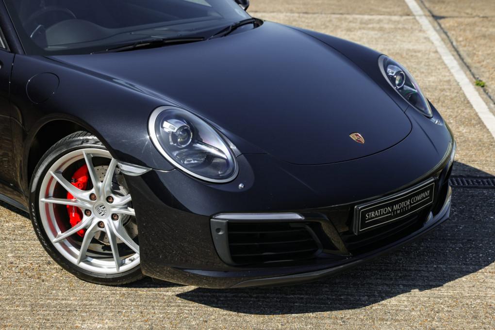 2018 Porsche 911