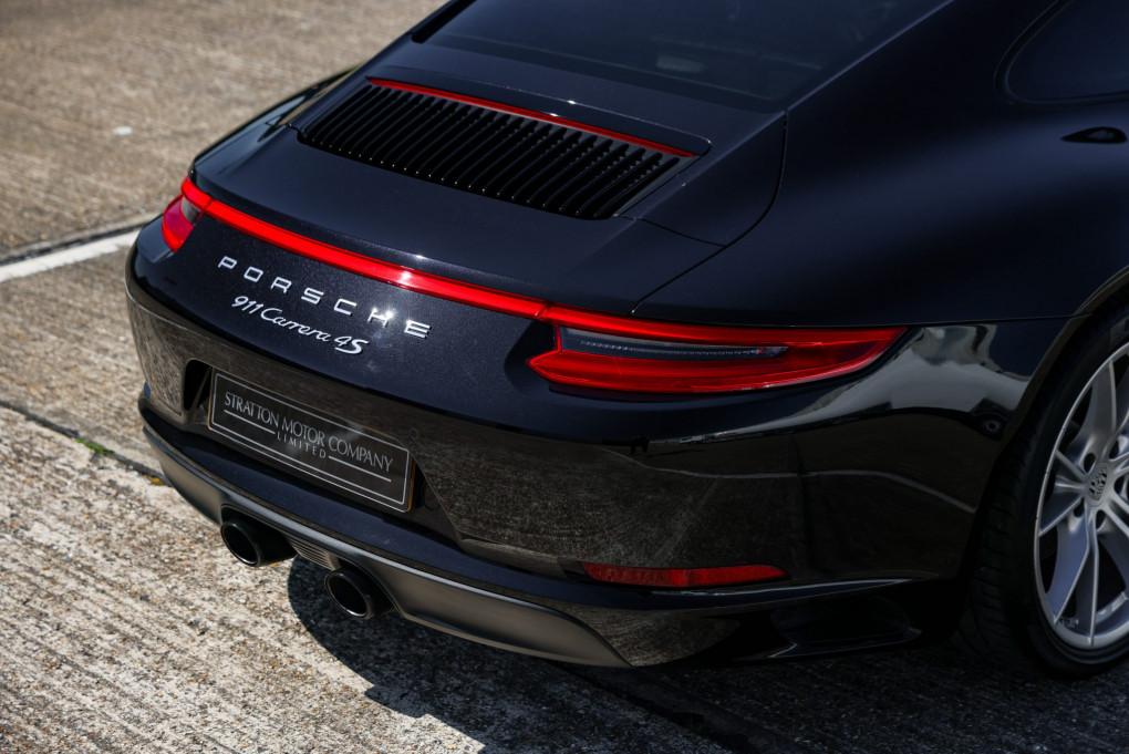 2018 Porsche 911