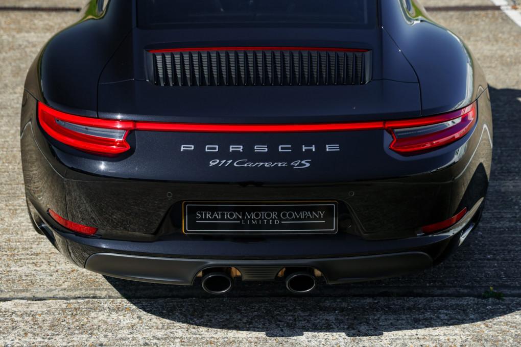 2018 Porsche 911