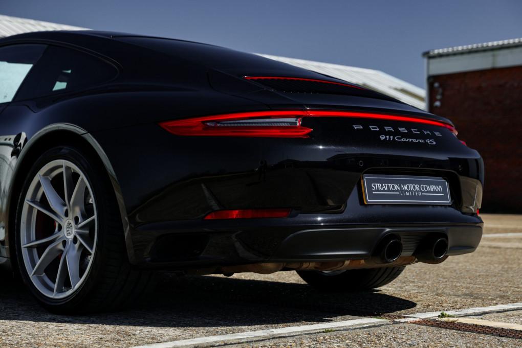 2018 Porsche 911