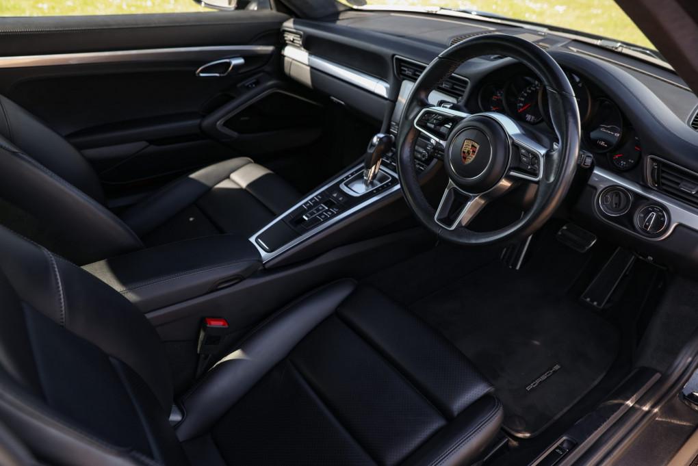 2018 Porsche 911