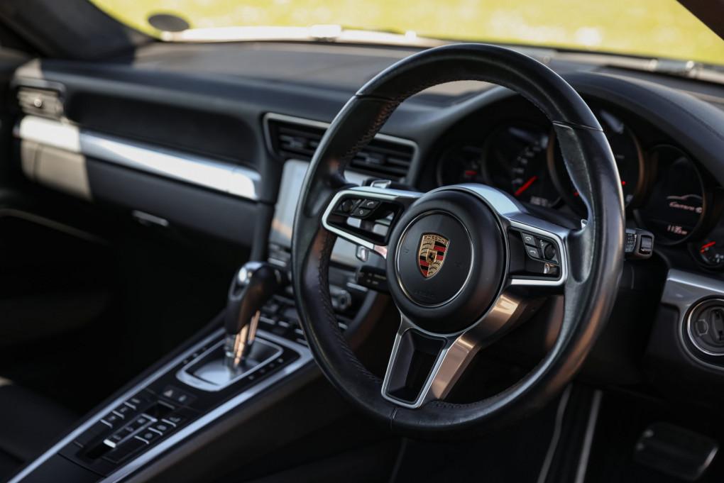 2018 Porsche 911