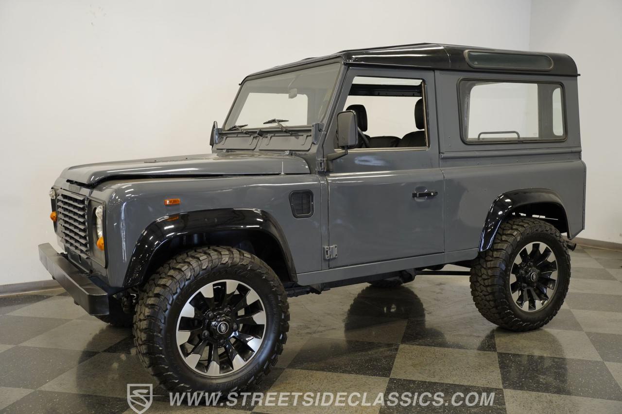 1987 Land Rover Defender  90