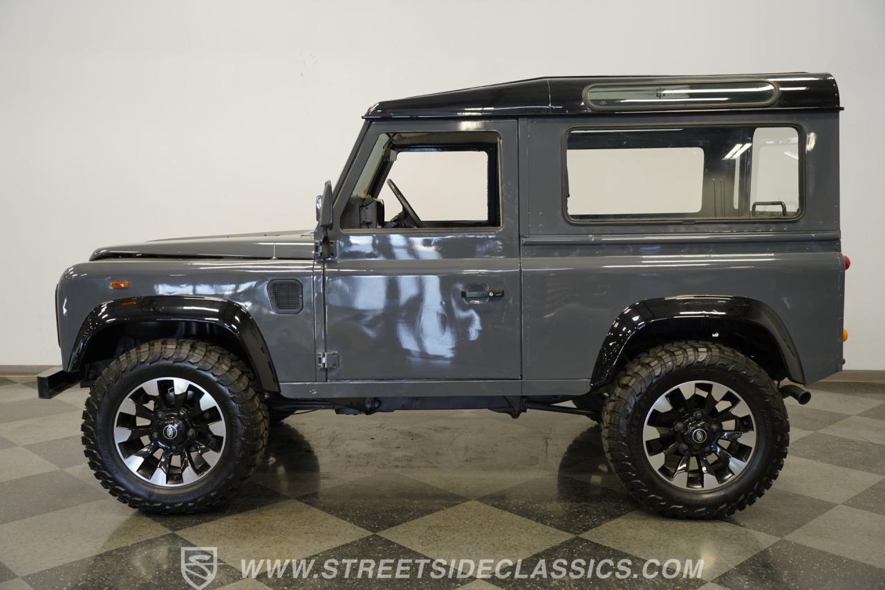 1987 Land Rover Defender  90