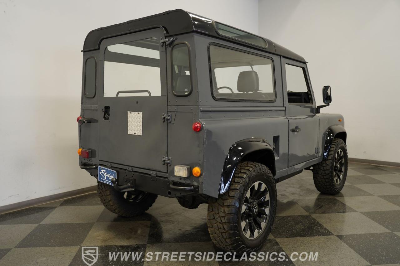1987 Land Rover Defender  90