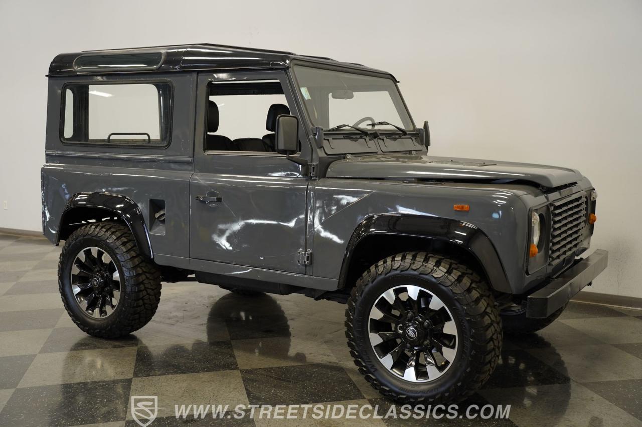1987 Land Rover Defender  90