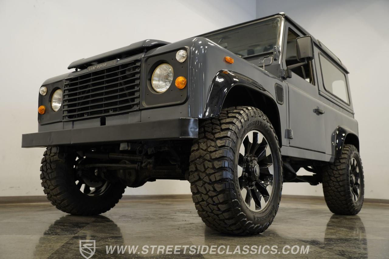 1987 Land Rover Defender  90