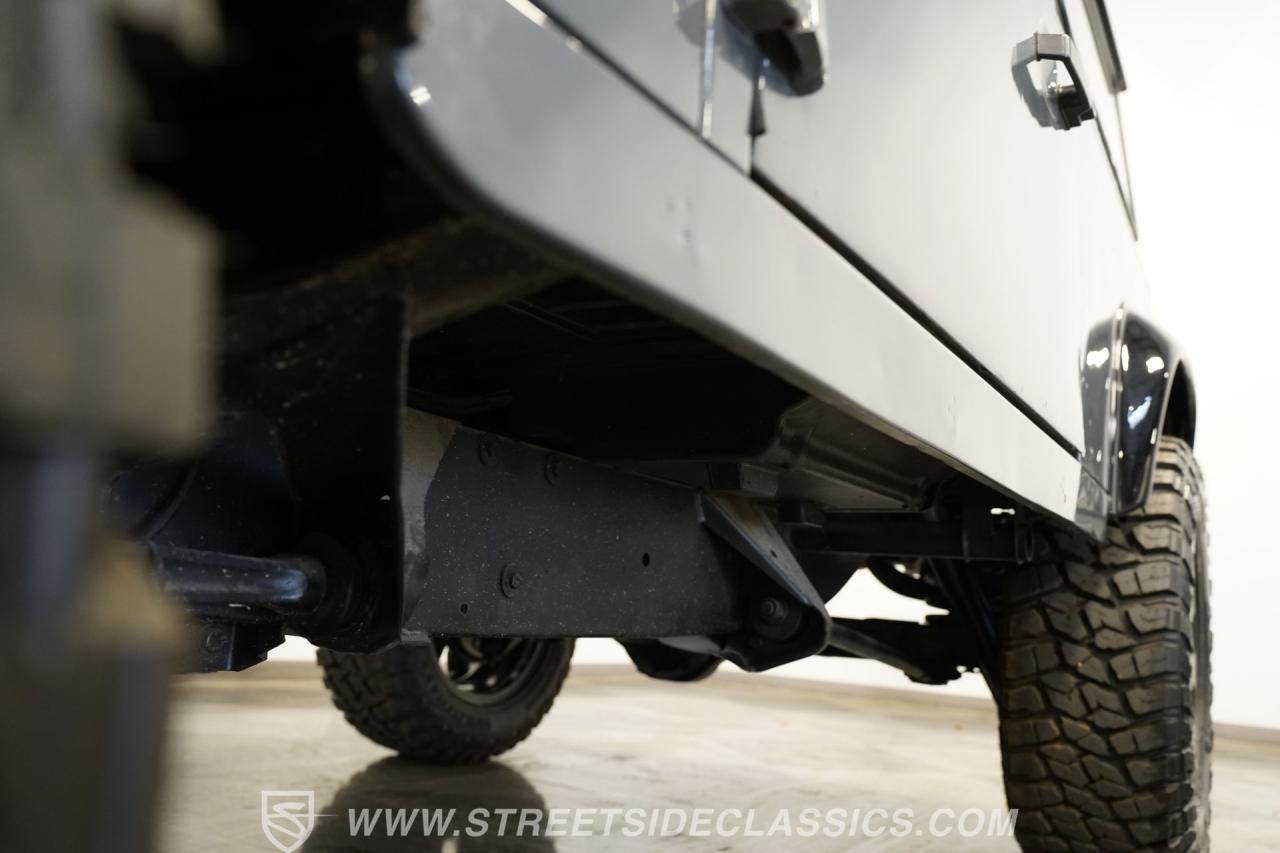 1987 Land Rover Defender  90