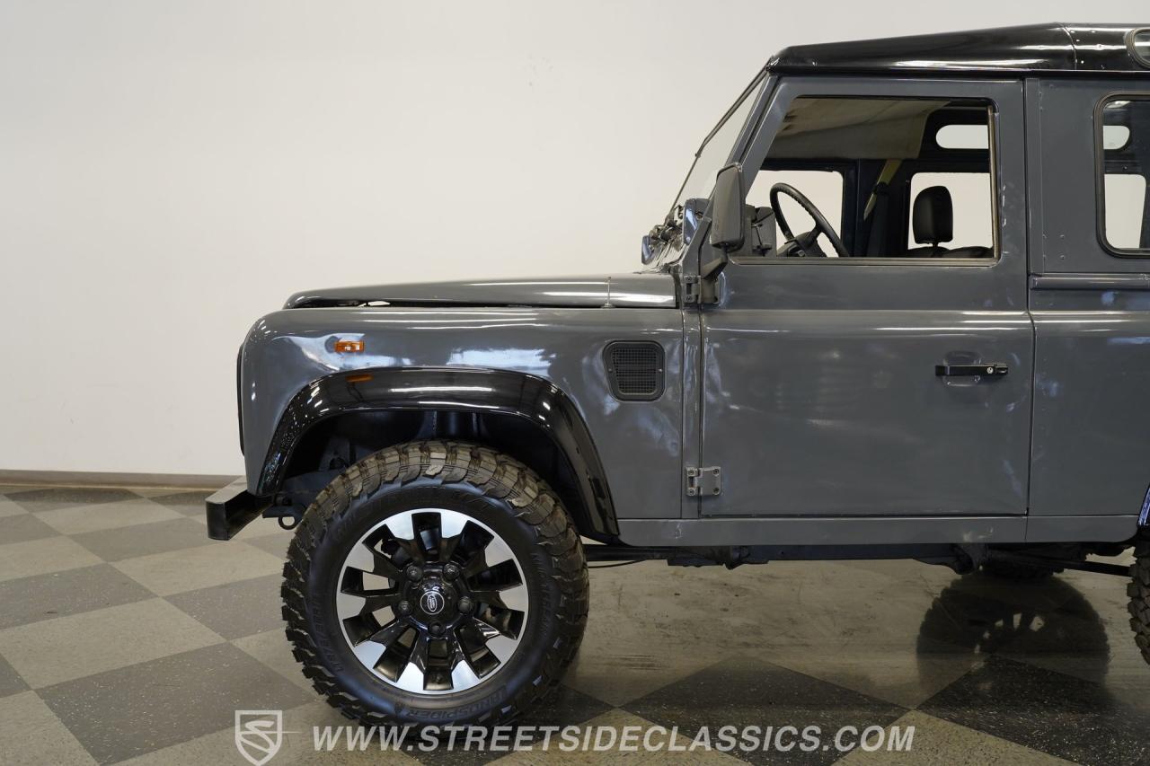 1987 Land Rover Defender  90